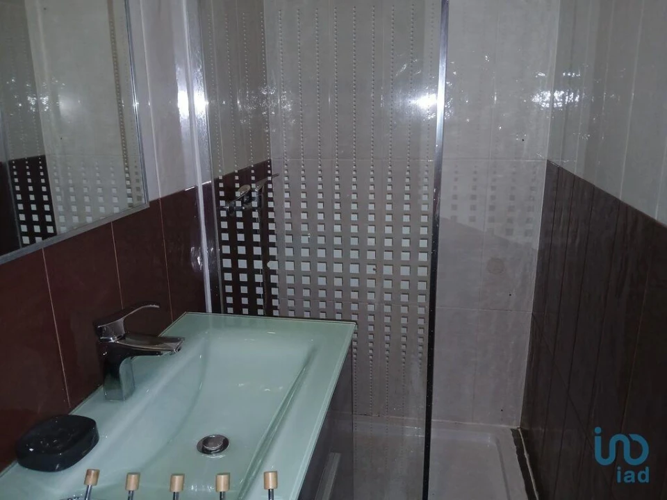 Apartamento T1 para Venda em Covilhã e Canhoso Foto 11