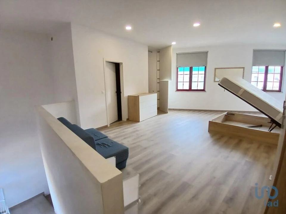 Apartamento T1 para Venda em Covilhã e Canhoso Foto 13