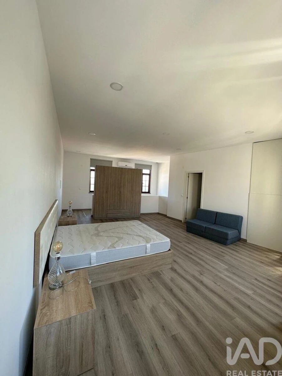 Apartamento T1 para Venda em Covilhã e Canhoso Foto 16