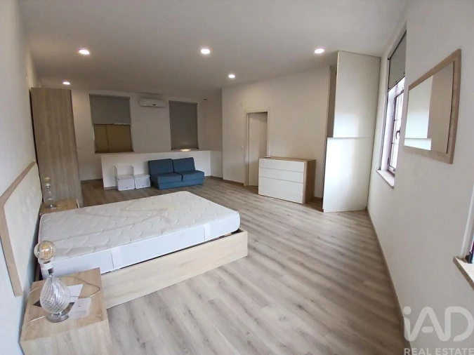 Apartamento T1 para Venda em Covilhã e Canhoso Foto 15