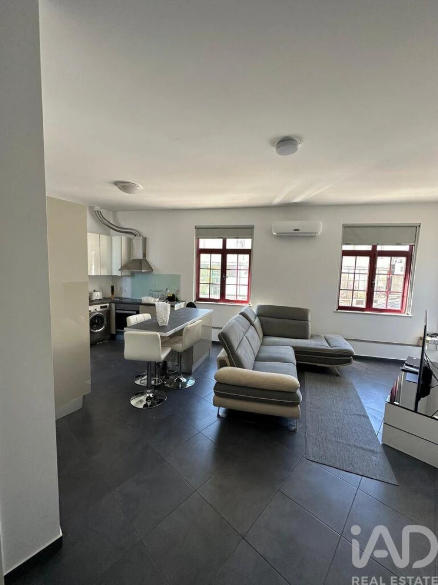 Apartamento T1 para Venda em Covilhã e Canhoso Foto 30