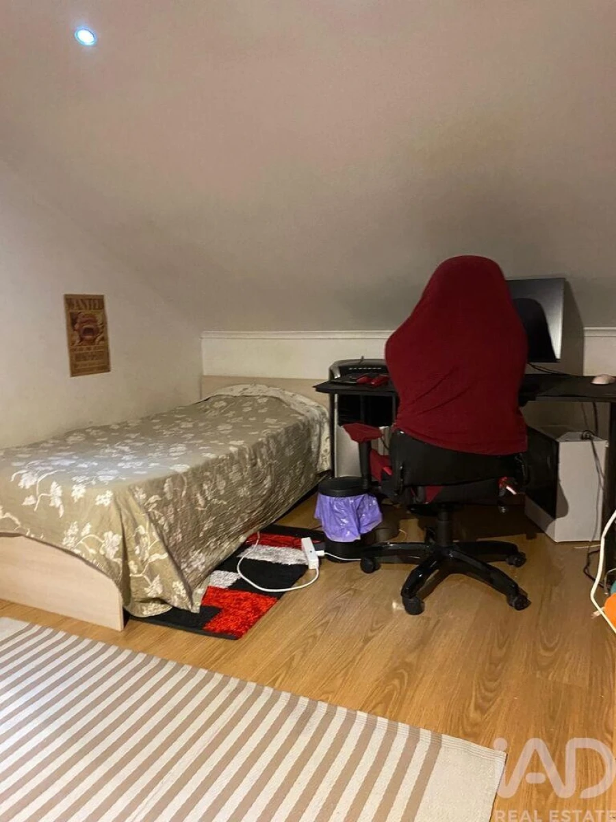 Apartamento T4 para Venda em Queluz e Belas Foto 28