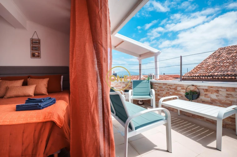 Moradia T4 para Venda em Ponta Delgada (São José) Foto 14