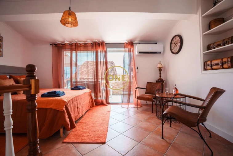 Moradia T4 para Venda em Ponta Delgada (São José) Foto 21