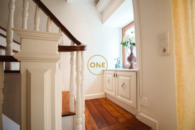 Moradia T4 para Venda em Ponta Delgada (São José) Foto 6