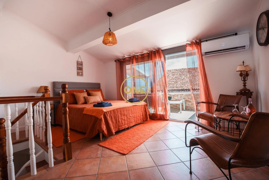 Moradia T4 para Venda em Ponta Delgada (São José) Foto 19