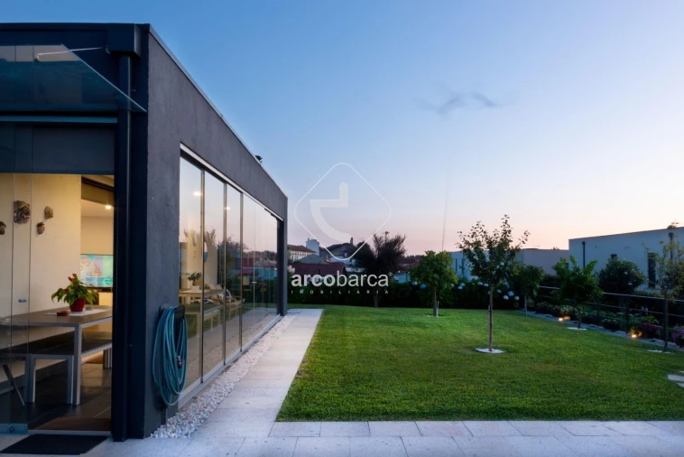 Moradia T3 para Venda em Arca e Ponte de Lima Foto 1