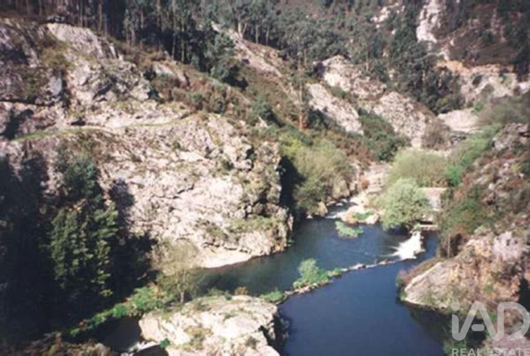 Terreno para Venda em Valongo Foto 23