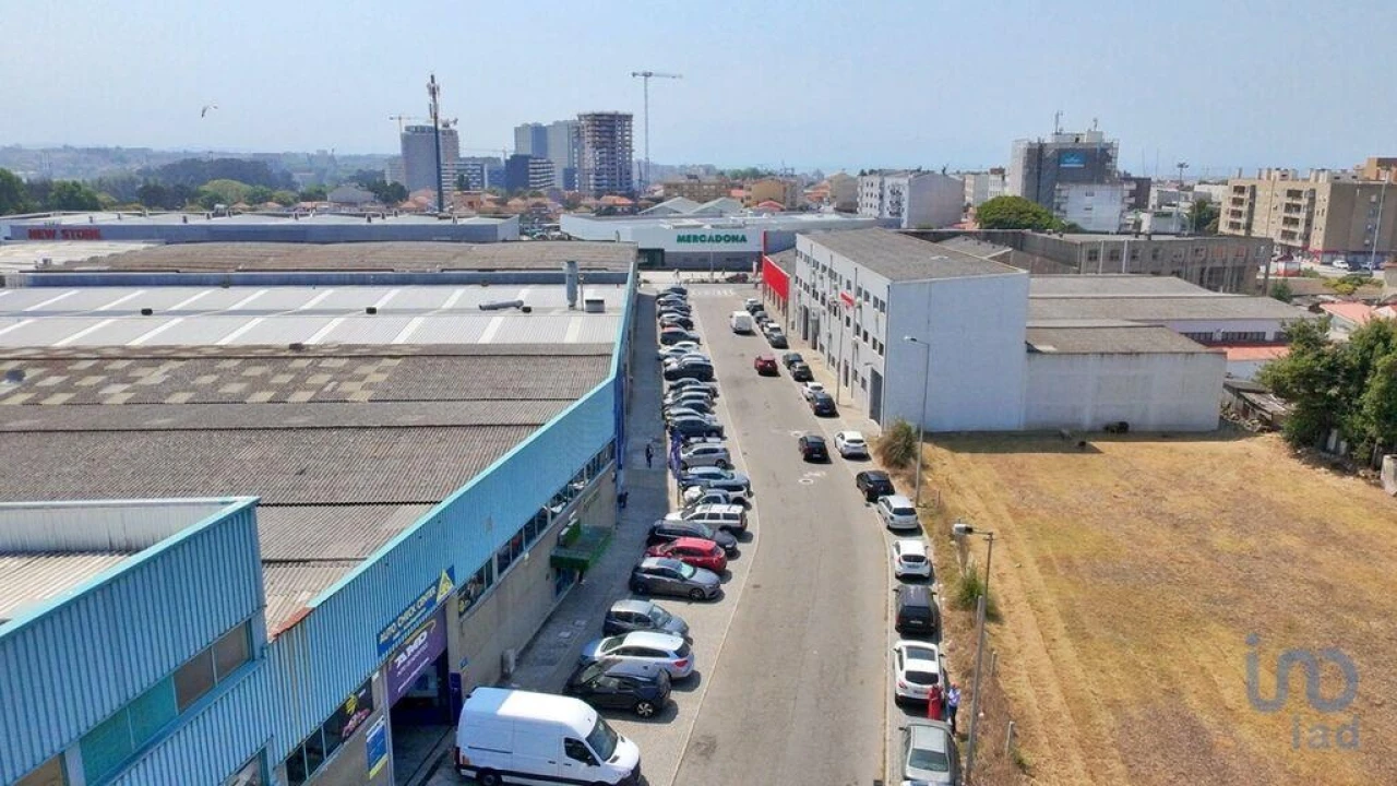 Loja para Arrendamento em Matosinhos e Leça da Palmeira Foto 3