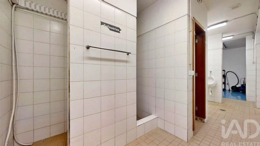 Loja para Arrendamento em Matosinhos e Leça da Palmeira Foto 16