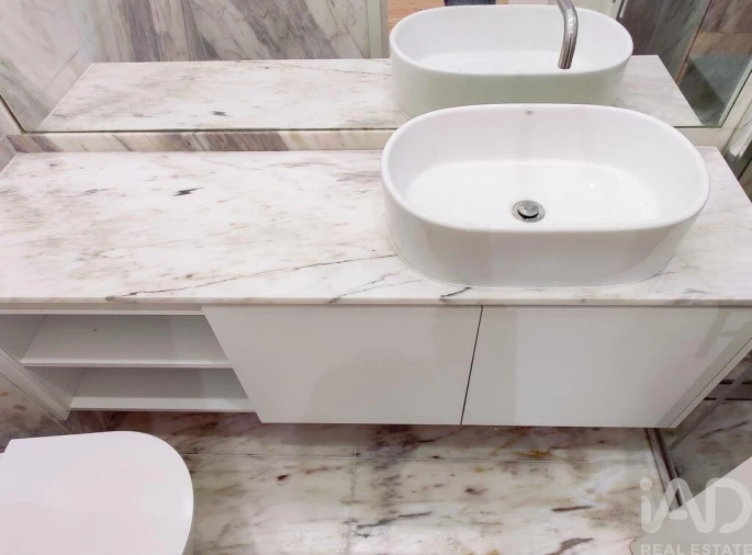 Apartamento T1 para Venda em Cedofeita, Santo Ildefonso, Sé, Miragaia, São Nicolau e Vitória Foto 24