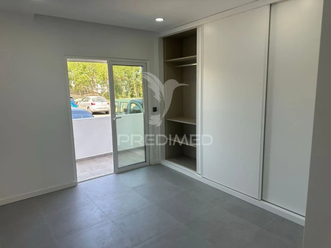 Apartamento T3 para Venda em Albufeira e Olhos de Água Foto 5