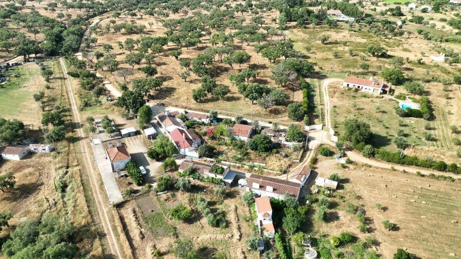 Quinta T3 para Venda em Nossa Senhora da Vila, Nossa Senhora do Bispo e Silveiras Foto 44