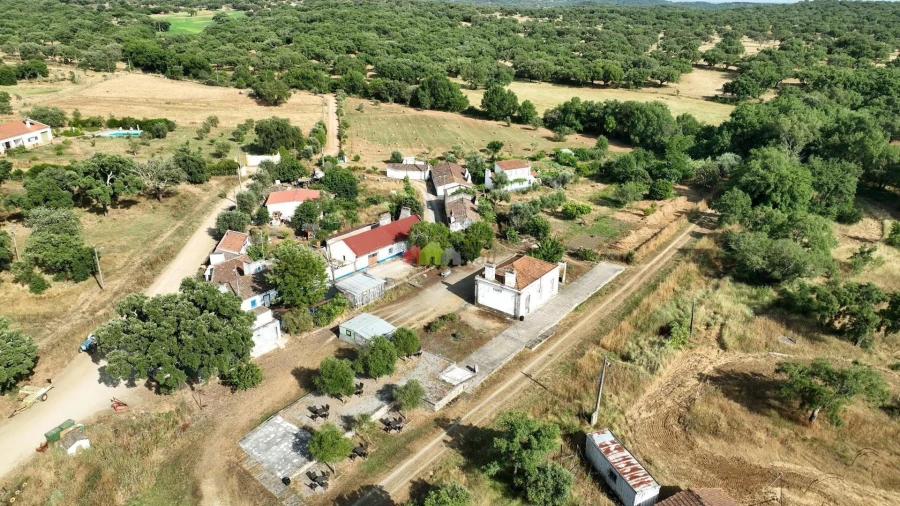 Quinta T3 para Venda em Nossa Senhora da Vila, Nossa Senhora do Bispo e Silveiras Foto 39