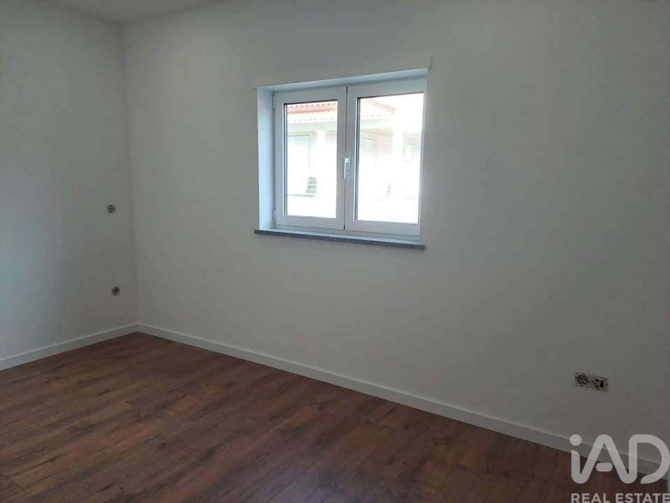 Moradia T3 para Venda em Louriçal Foto 15