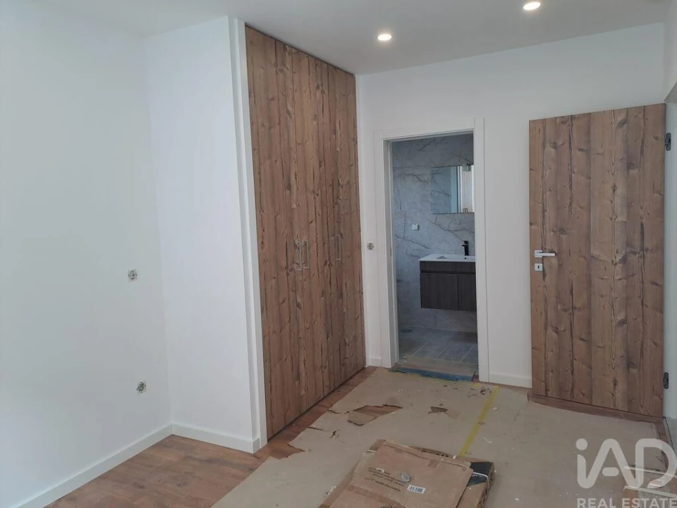 Moradia T3 para Venda em Louriçal Foto 19