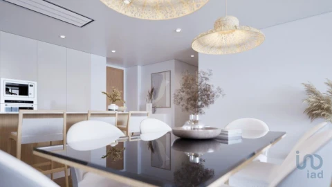Apartamento T1 para Venda em Estreito de Camara de Lobos