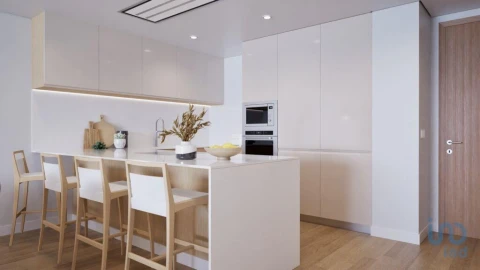 Apartamento T1 para Venda em Estreito de Camara de Lobos