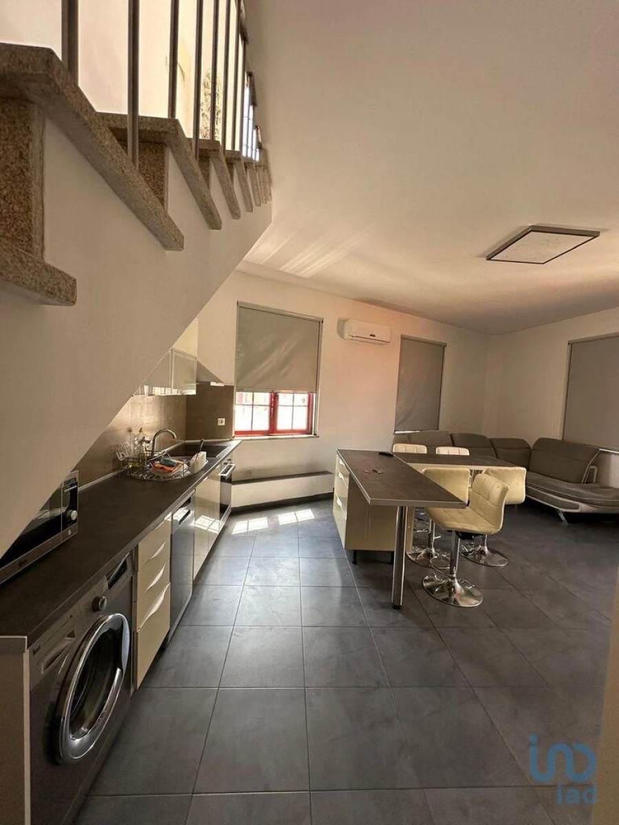 Apartamento T3 para Venda em Covilhã e Canhoso Foto 3