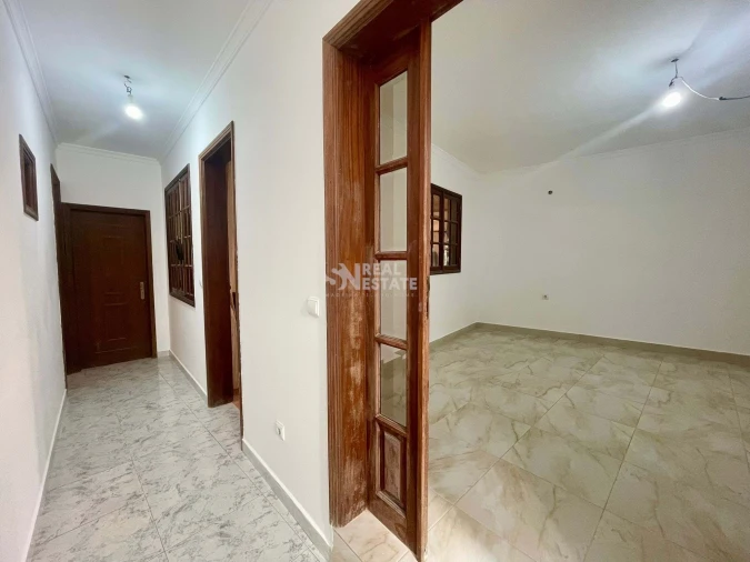 Moradia T3 para Venda em Ribeira Brava Foto 18