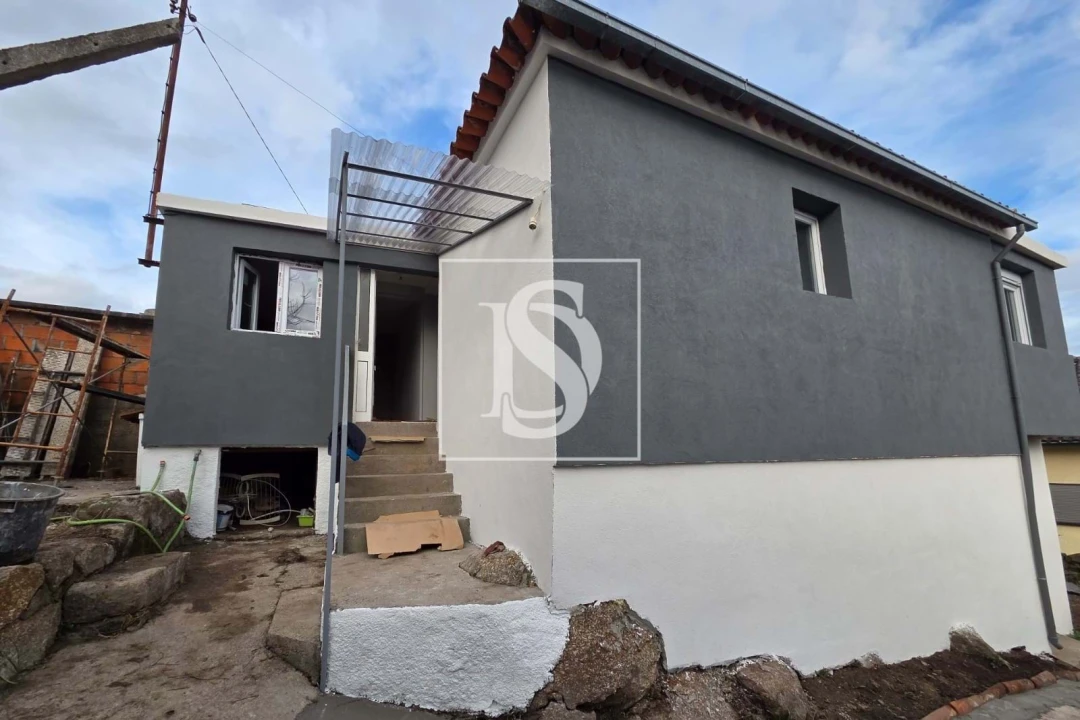 Moradia T3 para Venda em Tondela e Nandufe Foto 5