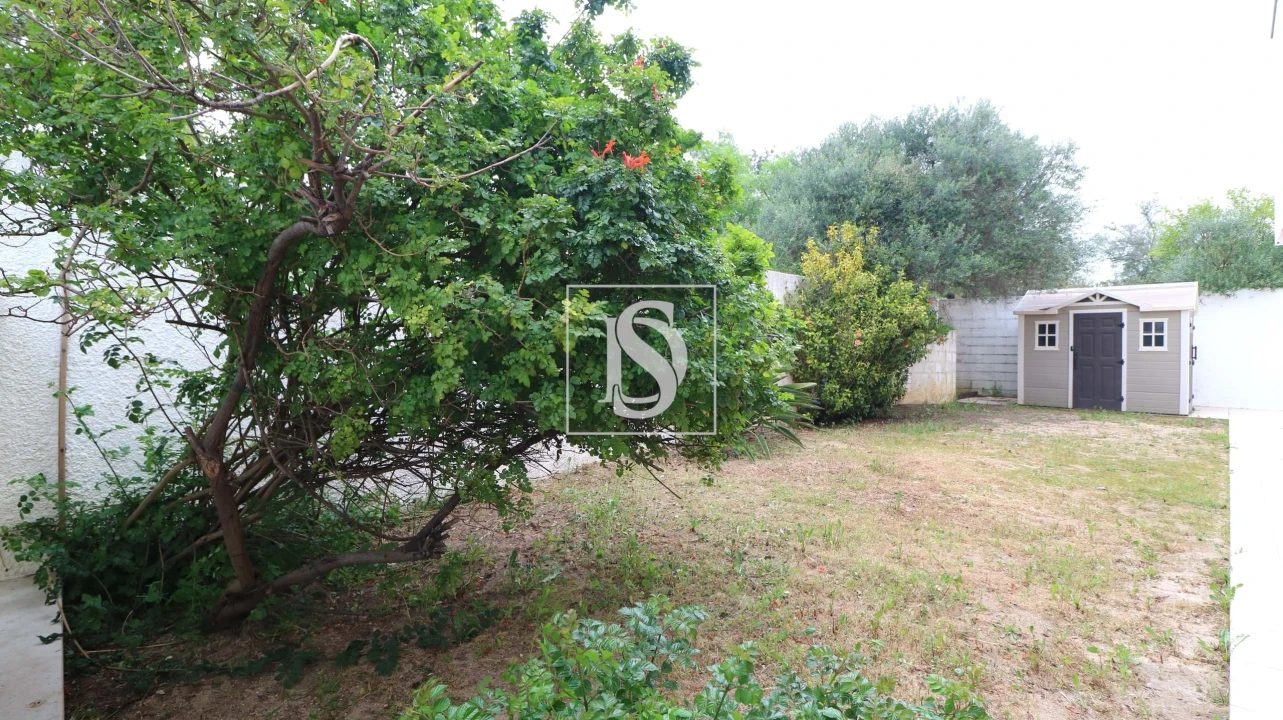 Moradia T2 para Venda em São Silvestre Foto 27