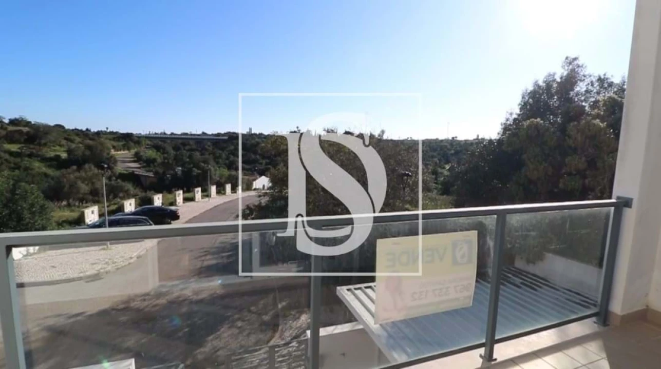 Moradia T2 para Venda em São Silvestre Foto 15