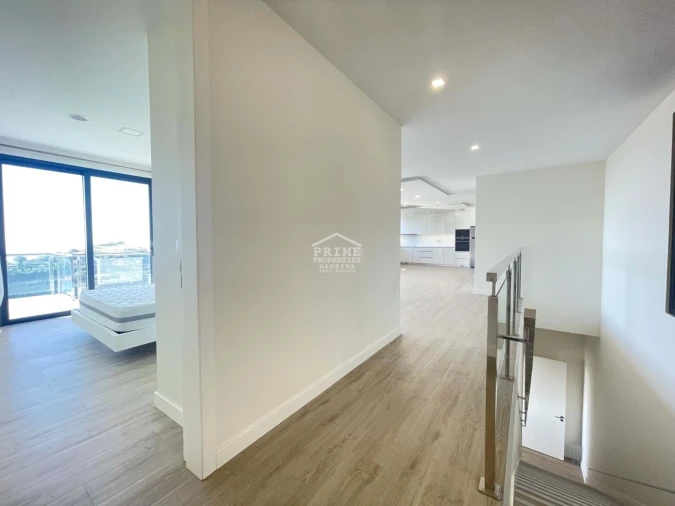 Moradia T3 para Venda em Ribeira Brava Foto 7