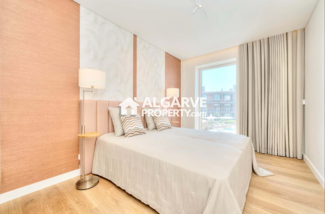 Apartamento T2 para Venda em Quarteira Foto 35