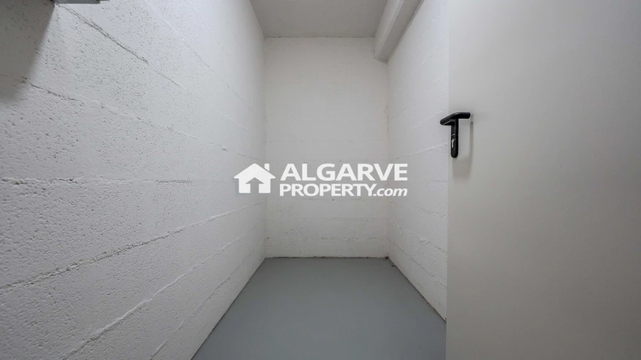 Apartamento T2 para Venda em Quarteira Foto 28