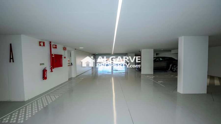 Apartamento T2 para Venda em Quarteira Foto 24