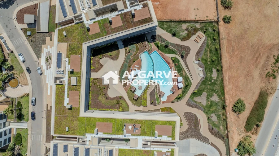 Apartamento T2 para Venda em Quarteira Foto 33