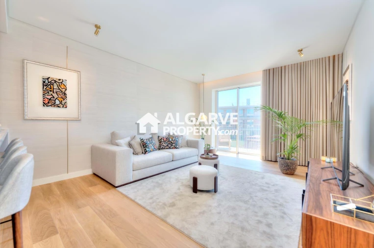 Apartamento T2 para Venda em Quarteira Foto 36