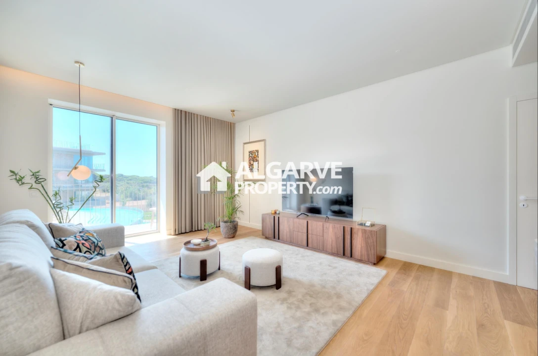 Apartamento T2 para Venda em Quarteira Foto 7