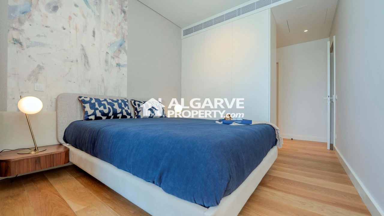 Apartamento T2 para Venda em Quarteira Foto 10