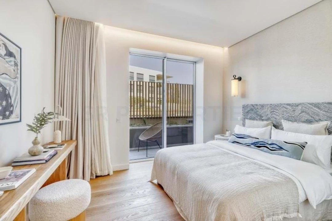 Apartamento T2 para Venda em Quarteira Foto 4