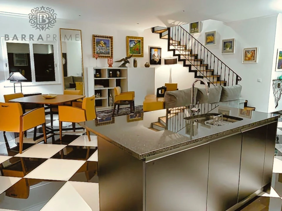 Apartamento T3 para Venda em Santa Barbara de Nexe Foto 4