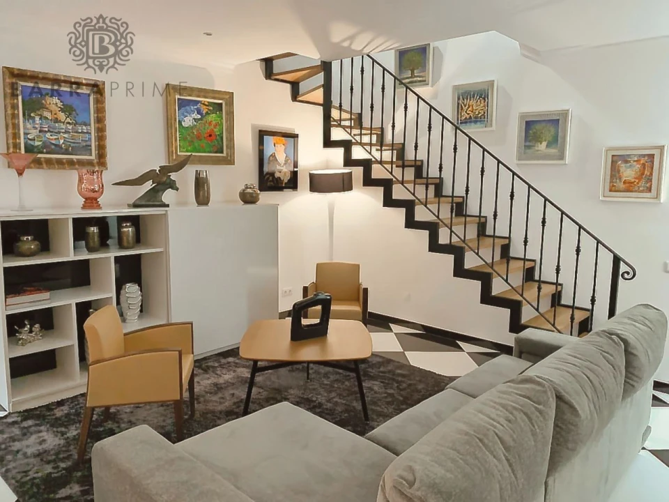 Apartamento T3 para Venda em Santa Barbara de Nexe Foto 1