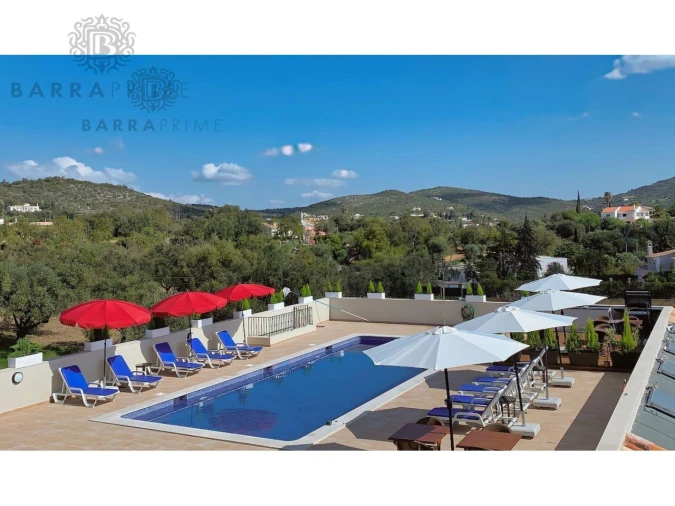 Apartamento T3 para Venda em Santa Barbara de Nexe Foto 2