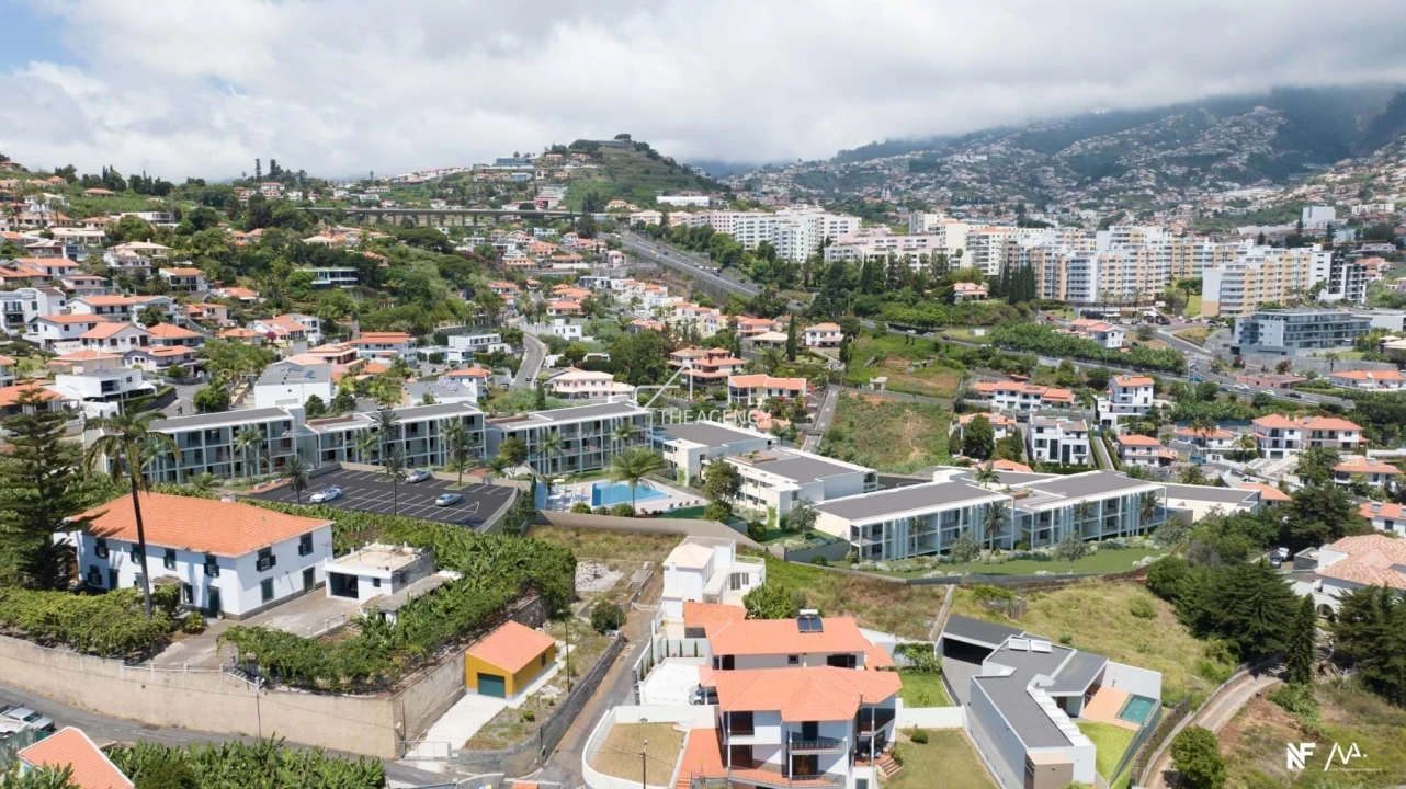 Apartamento T2 para Venda em São Martinho Foto 14