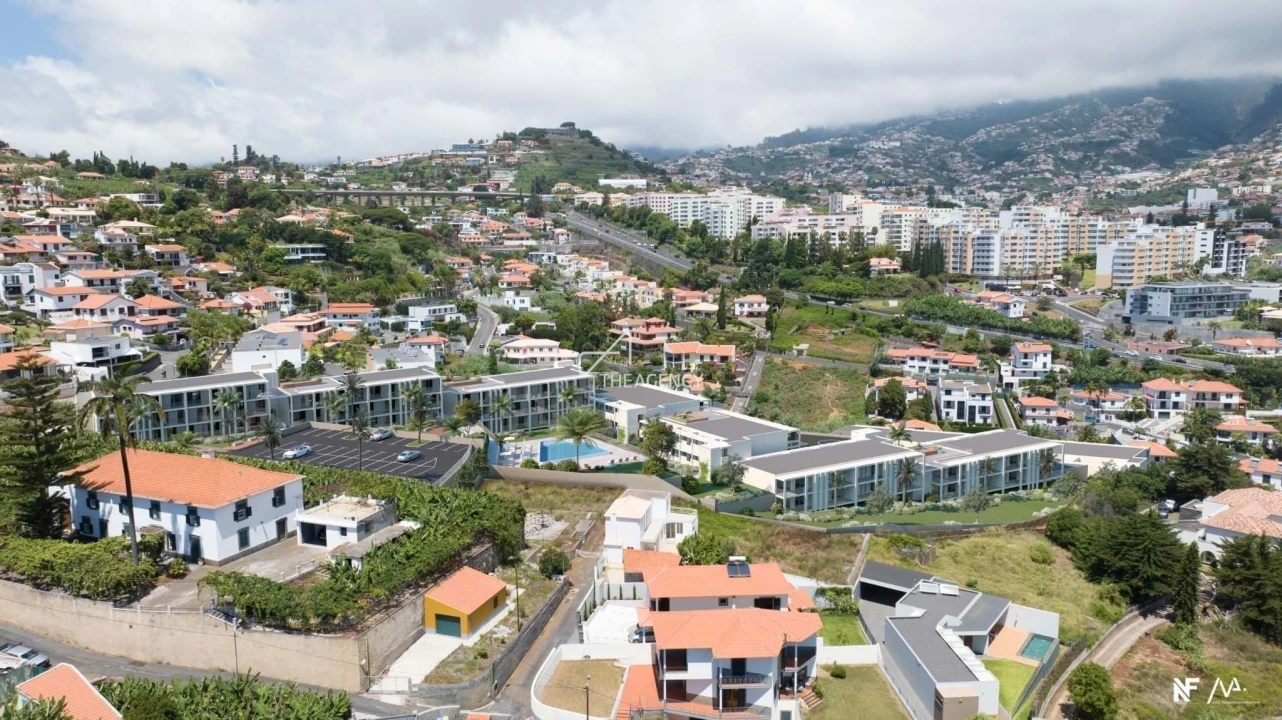 Apartamento T1 para Venda em São Martinho Foto 14