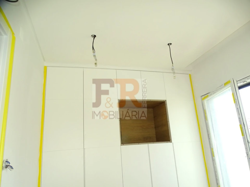 Moradia T3 para Venda em Quinta do Conde Foto 14