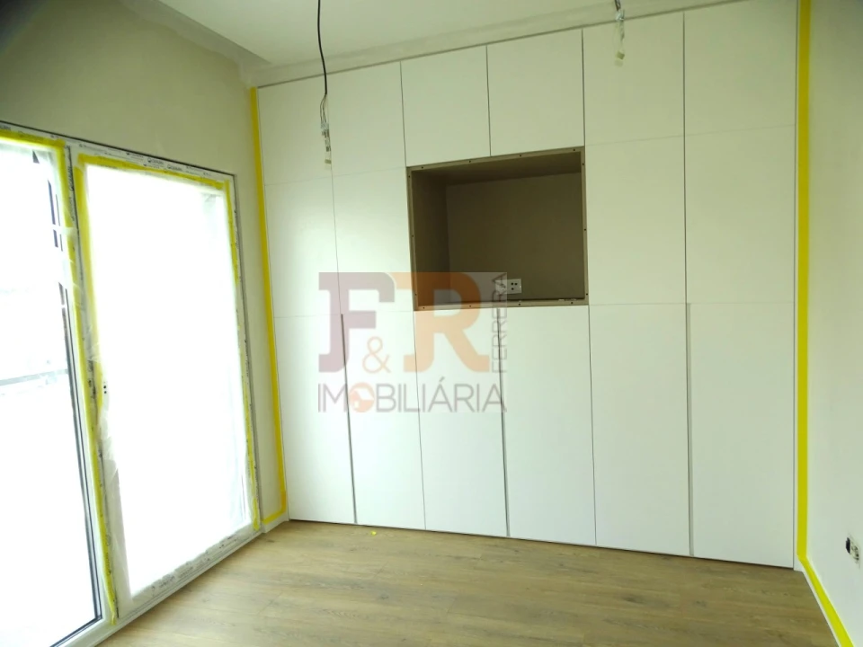 Moradia T3 para Venda em Quinta do Conde Foto 36