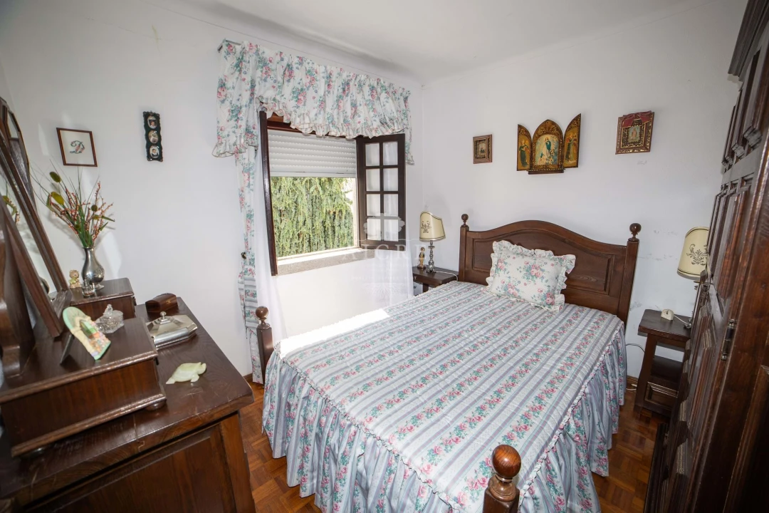 Moradia T3 para Venda em Nossa Senhora da Tourega e Nossa Senhora de Guadalupe Foto 10