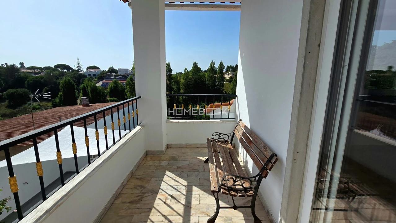 Moradia T5 para Venda em Agualva e Mira-Sintra Foto 51