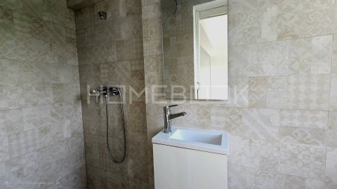 Moradia T5 para Venda em Agualva e Mira-Sintra