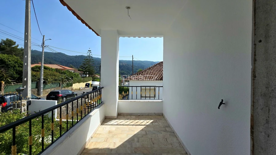 Moradia T5 para Venda em Agualva e Mira-Sintra Foto 43