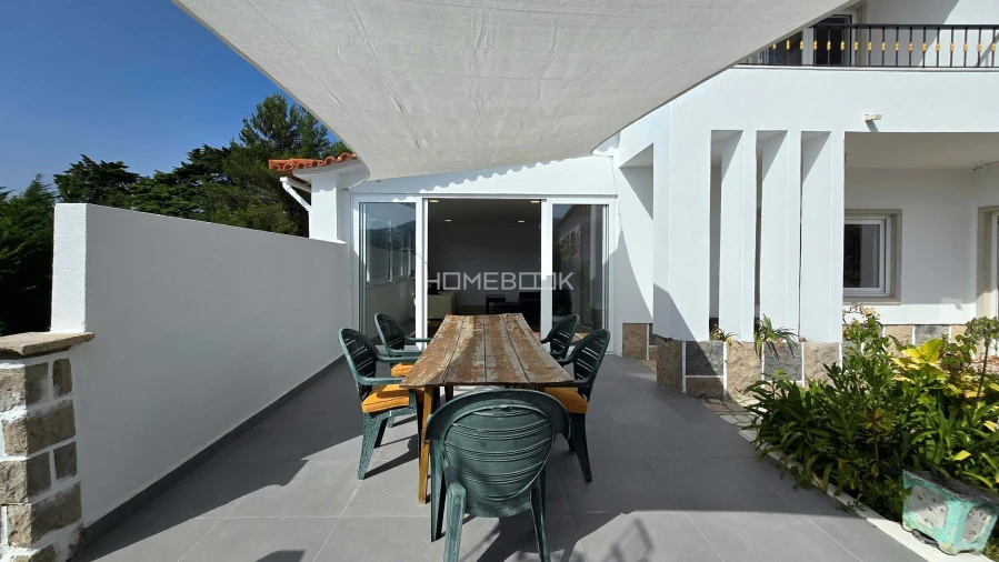 Moradia T5 para Venda em Agualva e Mira-Sintra Foto 9