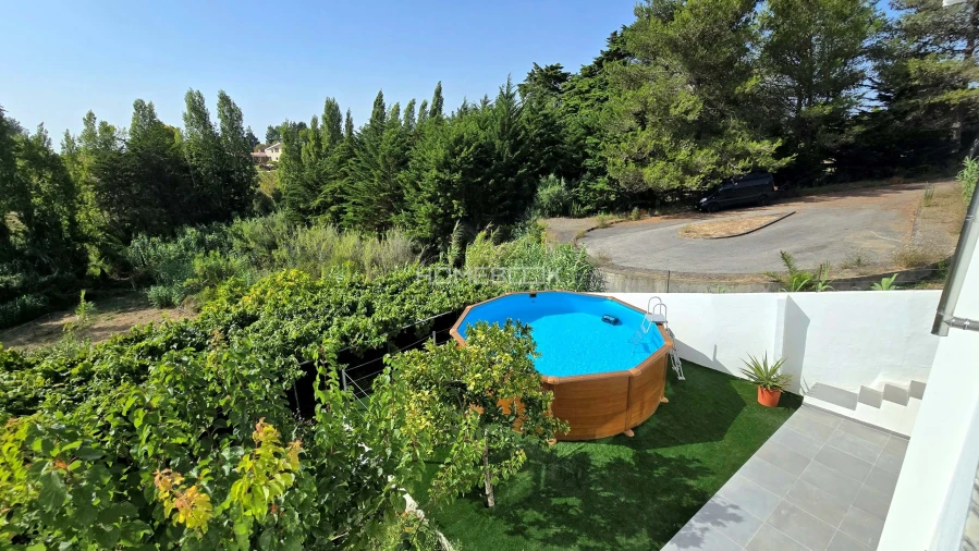 Moradia T5 para Venda em Agualva e Mira-Sintra Foto 11