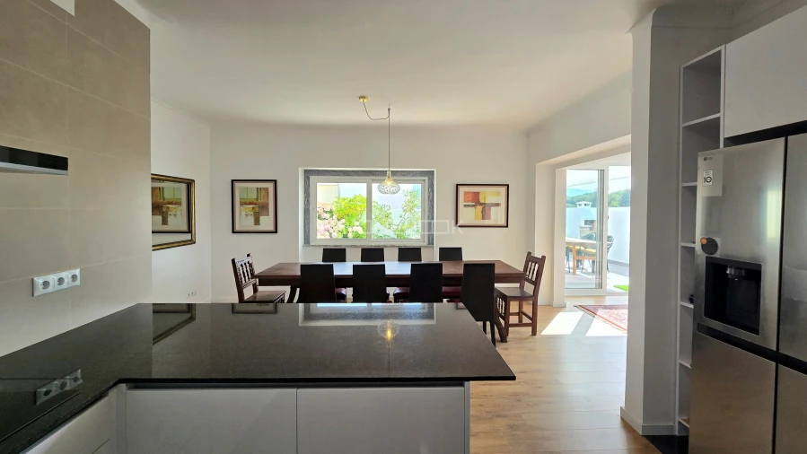 Moradia T5 para Venda em Agualva e Mira-Sintra Foto 35